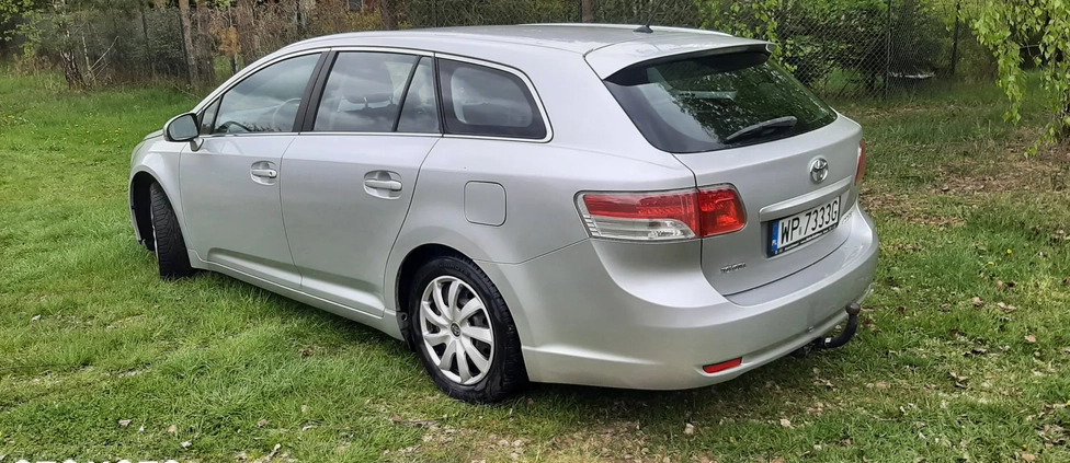 Toyota Avensis cena 29900 przebieg: 157000, rok produkcji 2009 z Płock małe 121